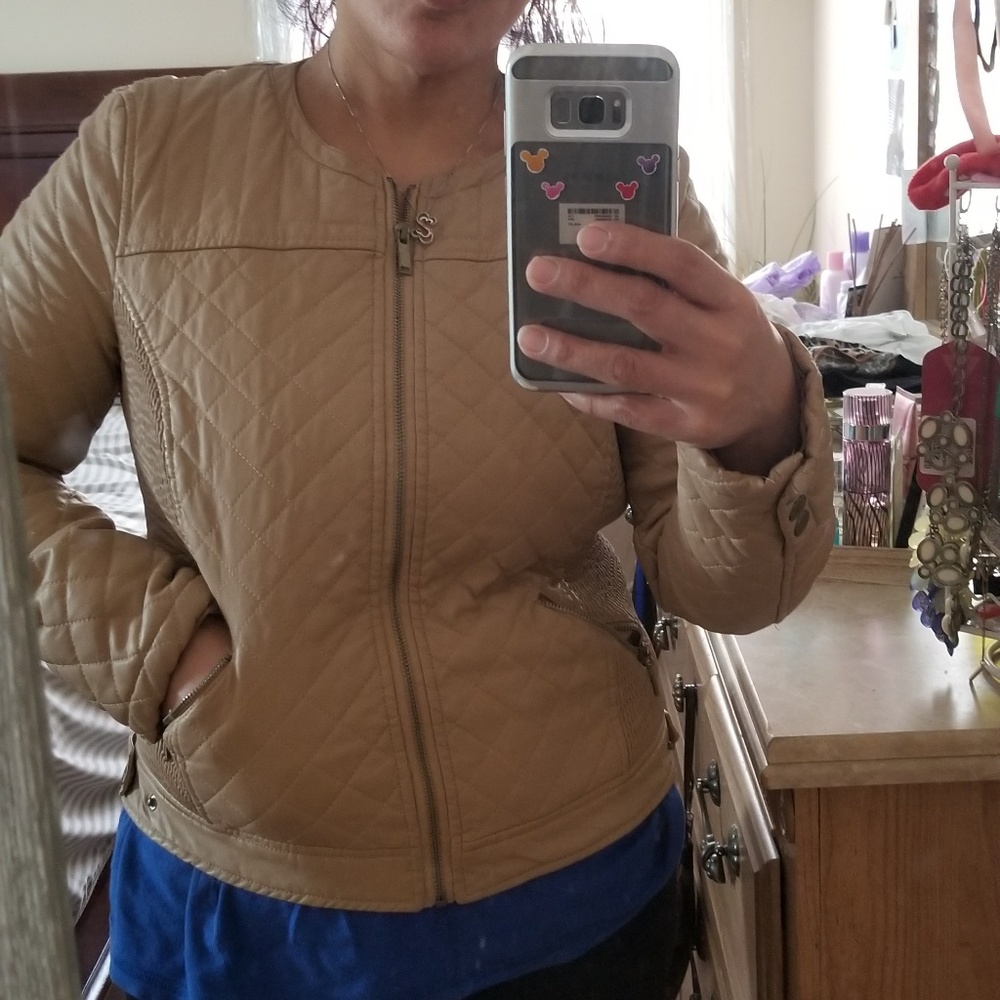 Forever 21 quilted camel colored bomber 🎊🎉🎀 - Picture 8 of 8